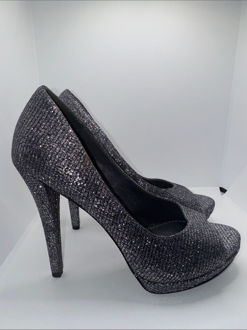 Vera Wang Selima Glitter Pumps Platform Heels Women’s 6